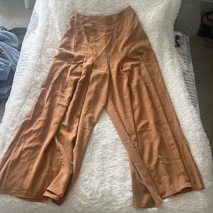 Women wide leg pleated pants